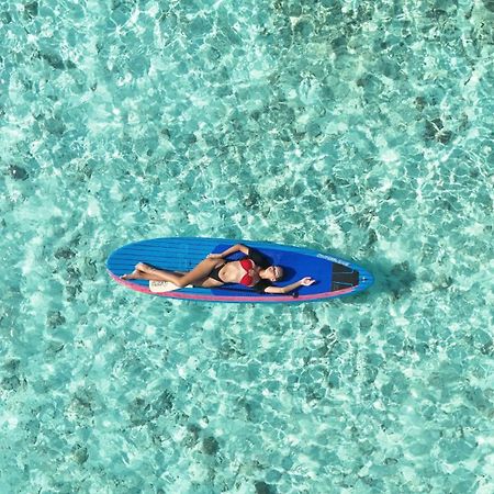 Blue Water Thoddoo Inn Bagian luar foto
